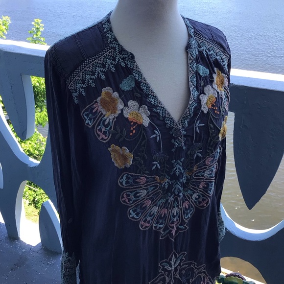 Johnny Was Long Sleeved Tunic Blouse Top - Picture 13 of 14